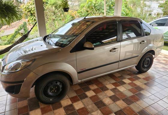 FORD FIESTA 1.6 MPI CLASS SEDAN 8V FLEX 4P MANUAL